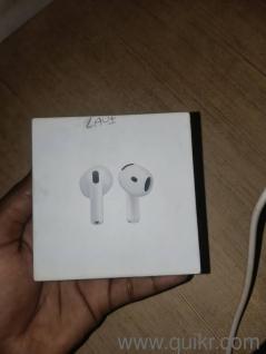 New unsealed airpods Apple 4