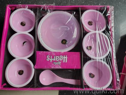 kitchen set of 4 pies