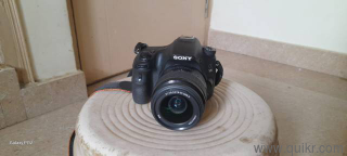 Sony HDSLR Camera for Immediate sale - Medical emergency 