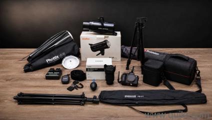 Complete Studio Setup for Sale  Selling my complete studio setup. Everything was bought last year and has been used carefully. All the equipment is in excellent working condition.  Includes:  * S