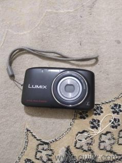 Lumix Panasonic Dmc-S2 camera 