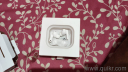 OPPO ENCO BUDS 3 PRO(CHARGING CASE IS LOST) BUDS ARE FOR SALE...