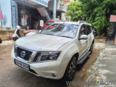 Used Nissan Terrano 2014 Model Images