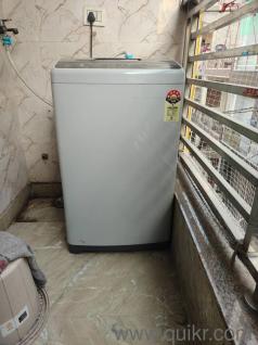 1 year old 6kg Fully automatic washing machine which has recently been serviced.