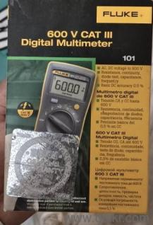 Fluke 101 Digital Multimeter  Almost New, Best Price!