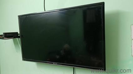 pls have a look on this Amazing Branded LED TV. it is in Mint Condition. No scratches, proper working condition. 