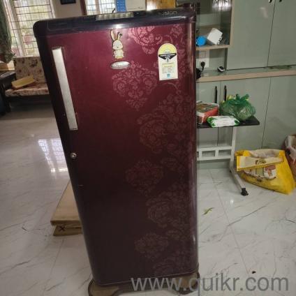  Whirlpool Refrigerator  Well maintained and in good working condition7