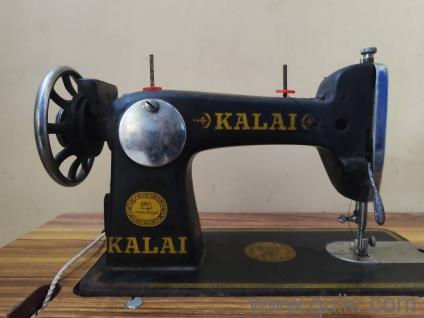 home used sewing machine in good condition 