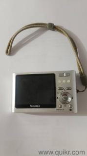 Fujifilm Finepix z3 5.1 megapixel - Untested without charger.