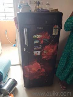 Whirlpool 200 litre single door refrigerator fridge. 5 years old. in good working condition 