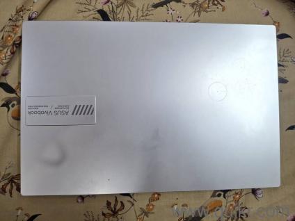 Asus vivobook Go 14 Rayzen 3 RAM 8GB/512GB with 180lay-flat hinge 