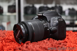 Cannon 200d DSLR CAMERA 
