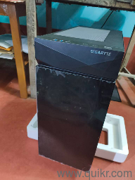 Gigabyte C200 fully Glass Cabinet Brand New