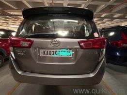Used Toyota Innova 2022 Model Images