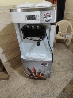 softy ice cream machine. brand new unused