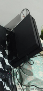 PS4 non jailbreak 500gb with one remote
