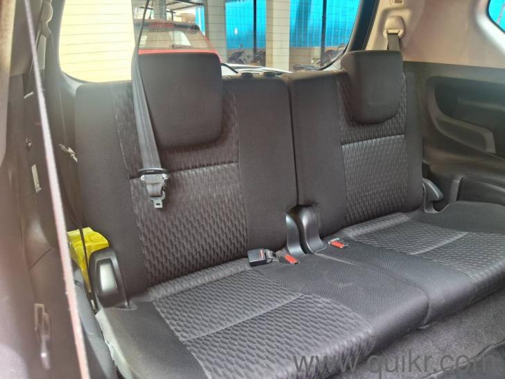 2019 Toyota Innova Crysta 2.4 GX 8 STR