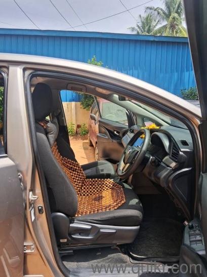 2019 Toyota Innova Crysta 2.4 GX 8 STR