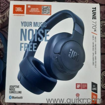 JBL Headphones rarely used and Excellent Condition with Brand Box and all Original Accessories 