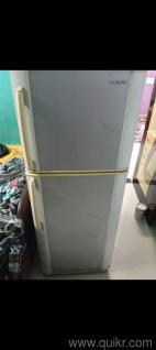 Well-Maintained Samsung Fridge Available at Affordable Price