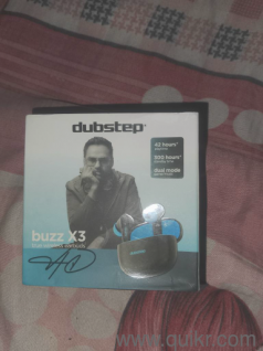 dubstep year word clear voice add base