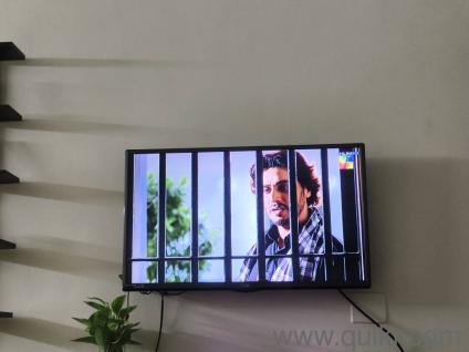 LG 32" TV for sale