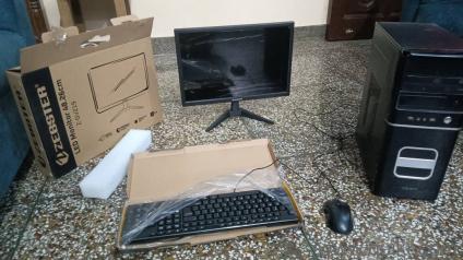 Desktop for  sale 