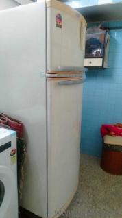 380 lts Fridge is in excellent condition with lots of storage space. 