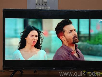 MI TV AXSO0 32 inches