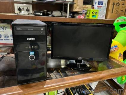 intel i3 2nd gen with cd drive and brand new keyboard 
