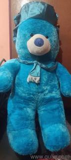 teddy bear for sale in good condition 5 feet big one