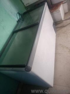 voltas 450 ltr deep freezer 1 year used 
