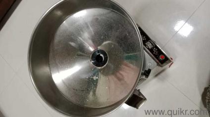 Ghar chakki Only 2 time used brand New with all accessories and warranty card