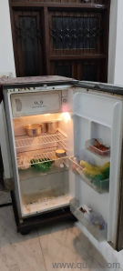 Samsung Refrigerator 180L Silver For Sale