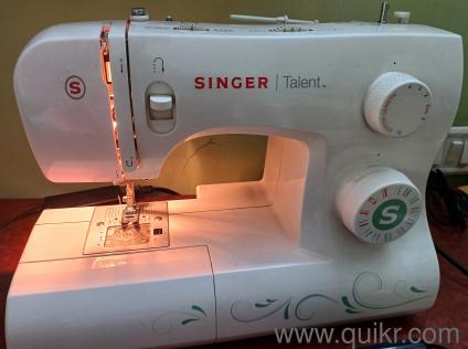 Singer Talent 3321 Sewing Machine Used but well maintained for sale in Thane