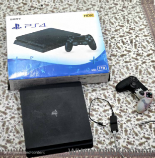 PS4 Slim 1TB | Very Good Condition | With Controller & Top Games