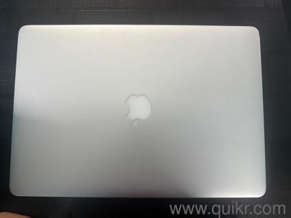 Apple Macbook pro 15 inch mid 2015