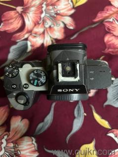 Sony A7M iii + 28+70mm lens