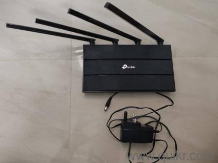 TpLink Archer C6 - Dual Band. Upgraded so sale, intrested buyers ping me. 