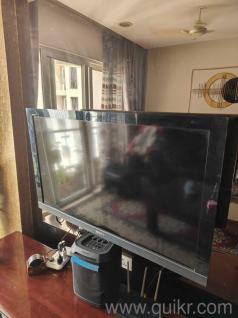 Sony Bravia 55 inch TV in perfect working condition available for immediate sale.