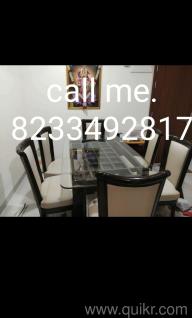 82334 92817Dining table for sale