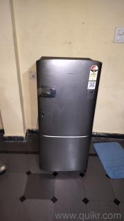 Samsung single door - 5 months lite used fridge, colour- silver, no damages inside and outside