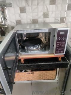 Good condition microwave oven, rarely used.