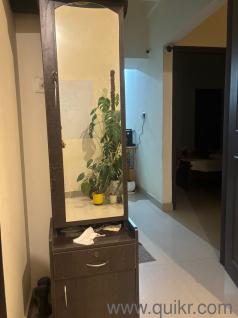 Gently used dressing table