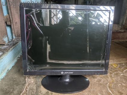 Lapcare Monitor 38.36 CM Like New Condition
