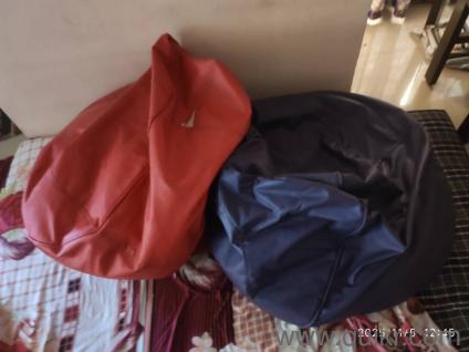 2 bean bag in good condition 