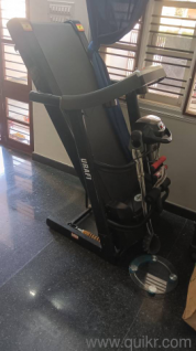  Treadmill durafit, comes with massager, speaker, inclined, upto 150 kg . 