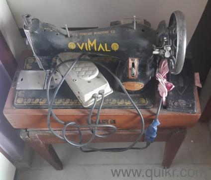 Sewing machine in working condition