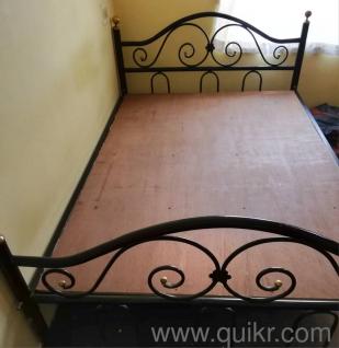 Double Iron cot