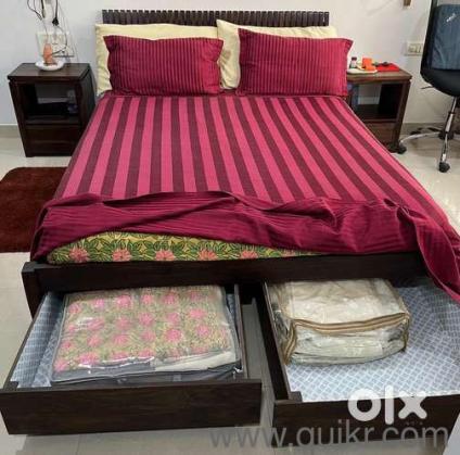 Fab India Sheesham Queen size Bed with storage